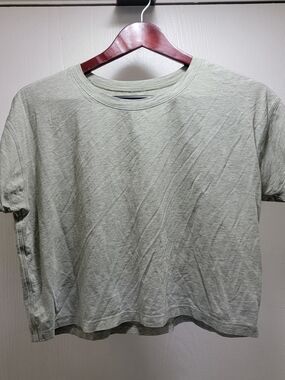 lululemon athletica light sage green crew neck T-shirt